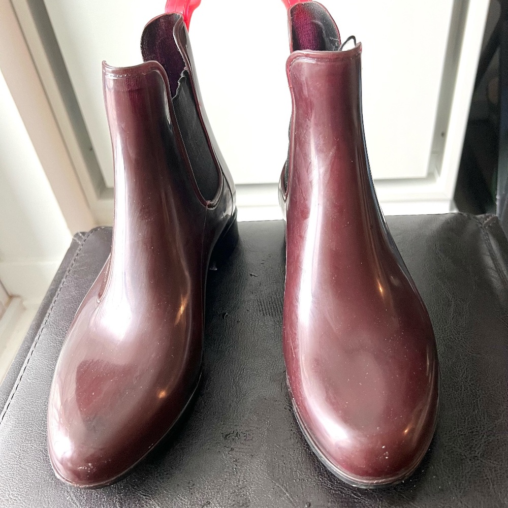 Rain boots